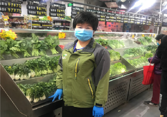 多宝注册网（中国区）首页草桥店长——杨桂芳